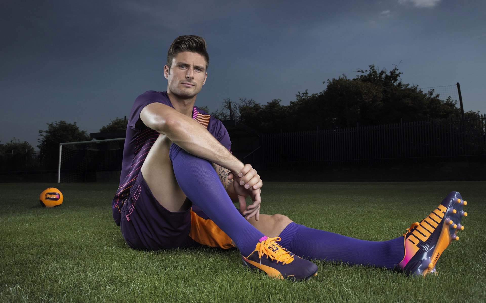 开云APP-F1街道赛焦点战，奇才全面压制爵士，赛道内外双重奏鸣